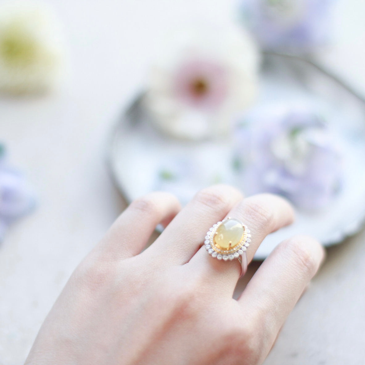 MoD Series | Yellow Oval Ring
