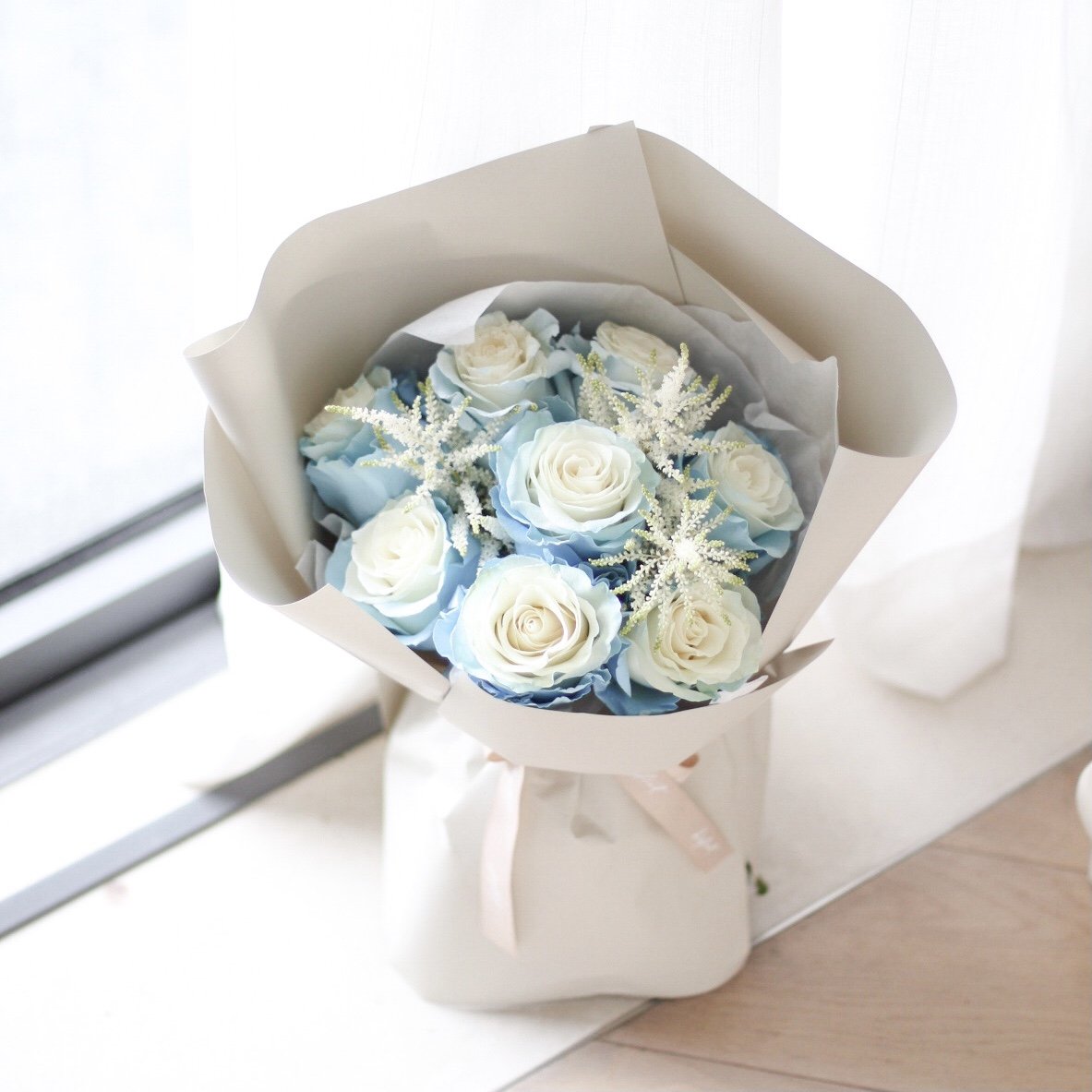 Baby Blue Rose Bouquet