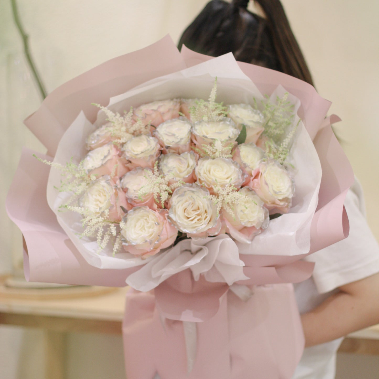 Silver Pearl Tinted Rose Bouquet