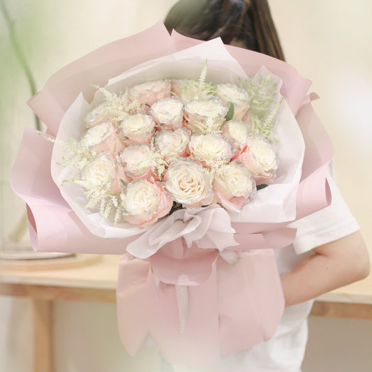 Silver Pearl Tinted Rose Bouquet