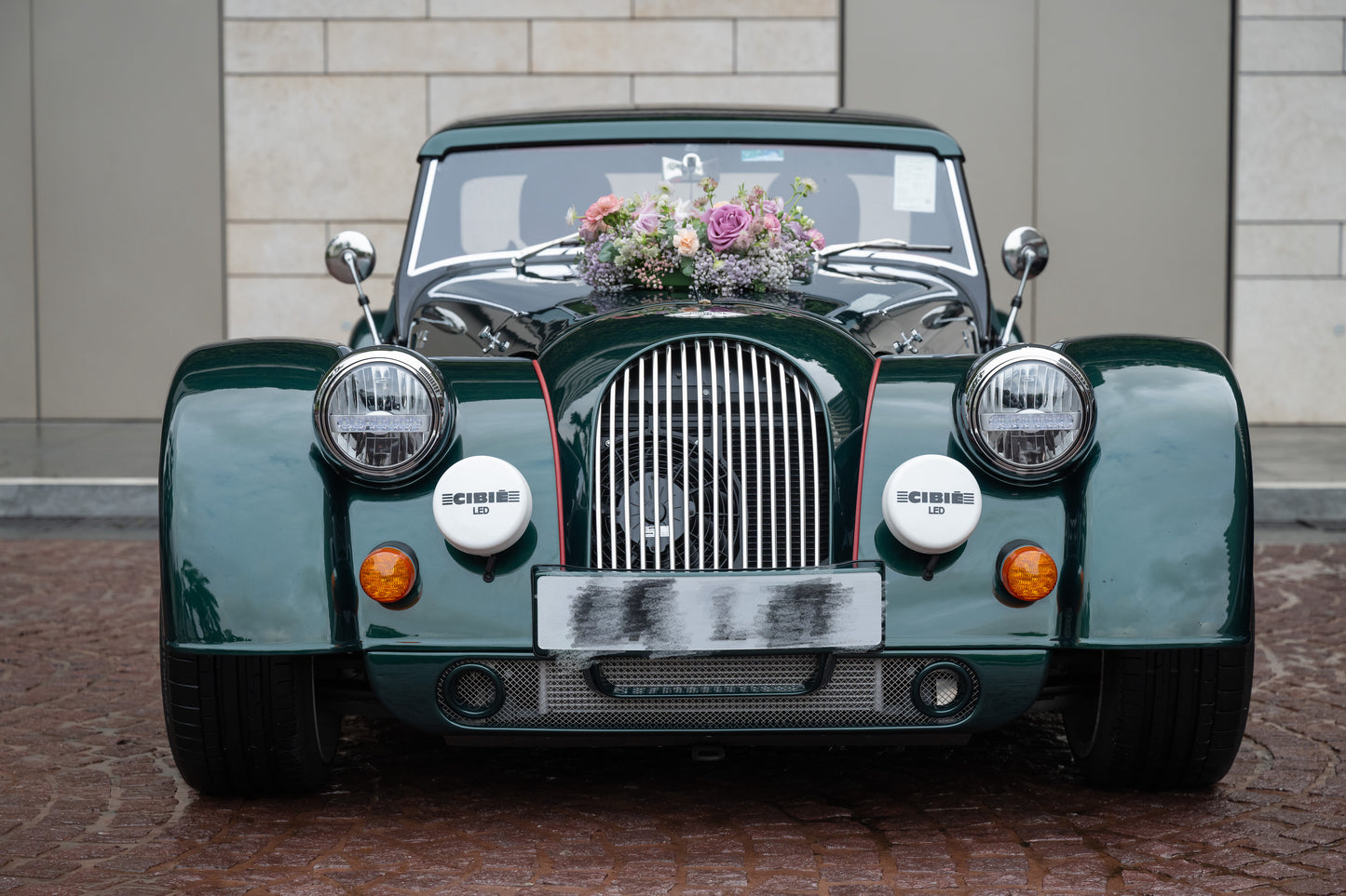 Bespoke Wedding Car Decorations