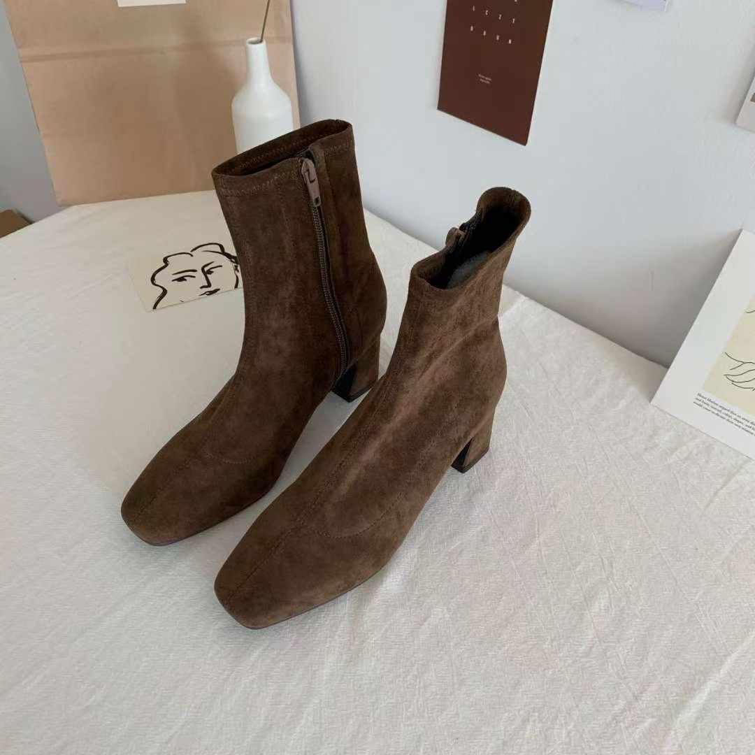 6014 Ankle Boots