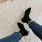 5134 Pointed-Toe Leather Boots