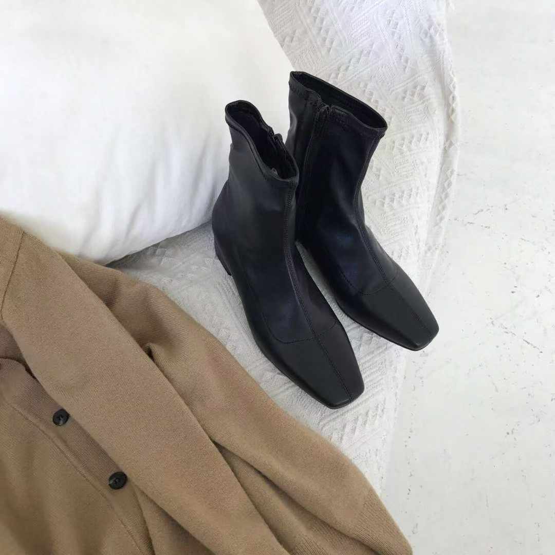 3146 3cm-Heel Boots