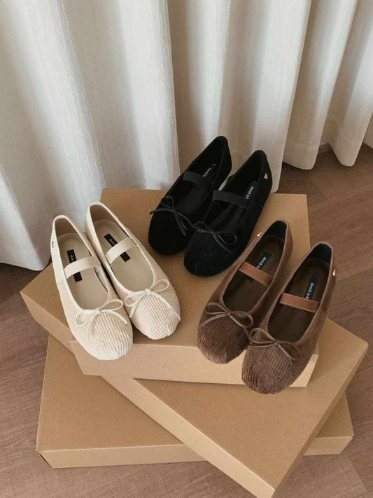 1032 Adult Ballet Flats