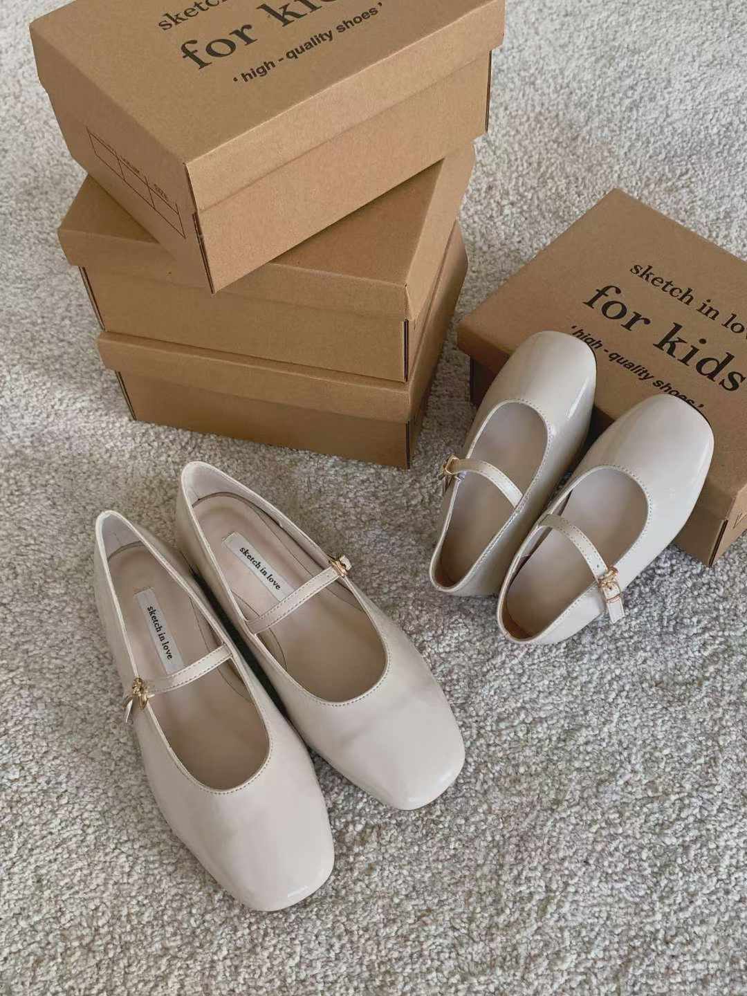 1013 Blanc Mary Janes (MOM)