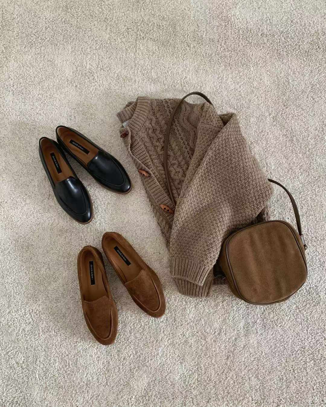 1099 Loafer