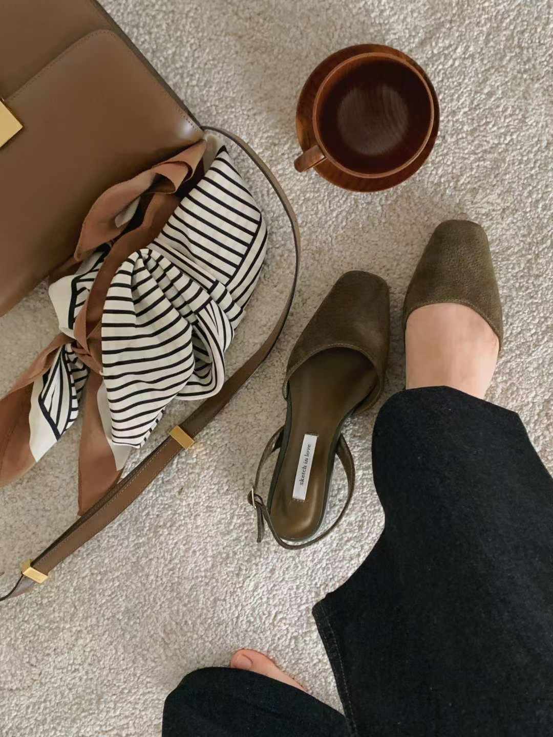 1037 Slingback Flats