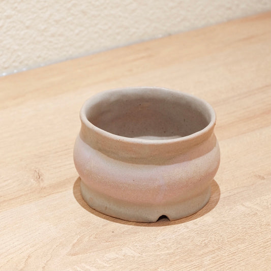 [Yoko Nishida] Curved pot