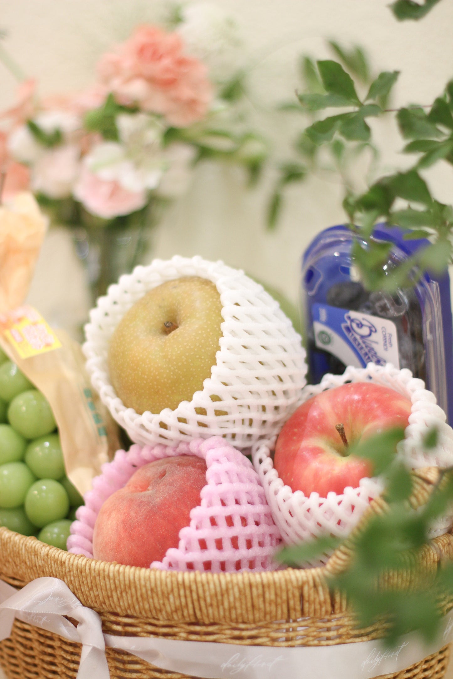 Fruit Basket Petite